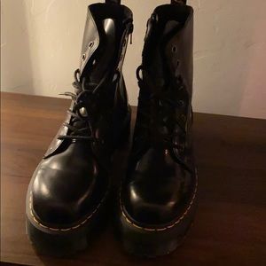Doc Martens platform Jadon boots